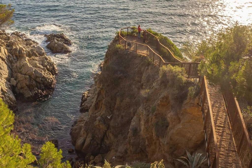 Somriu Apartament Fenals Platja Лорет де Мар Екстериор снимка